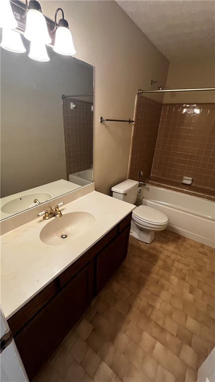 Building Photo - 4665 Hampton Square Dr