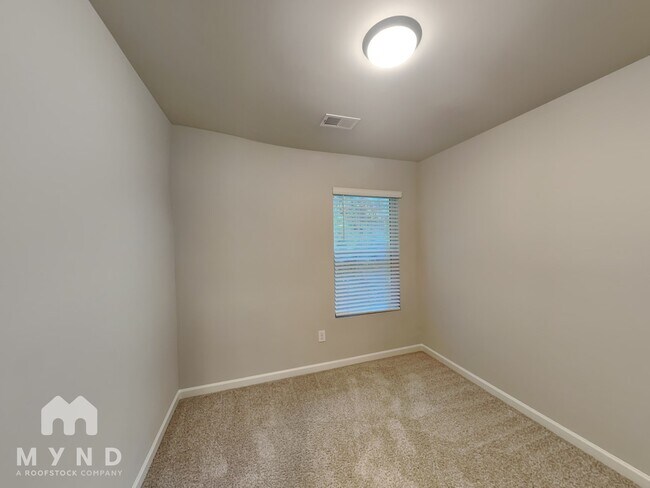 Building Photo - 2650 Parrish Ct