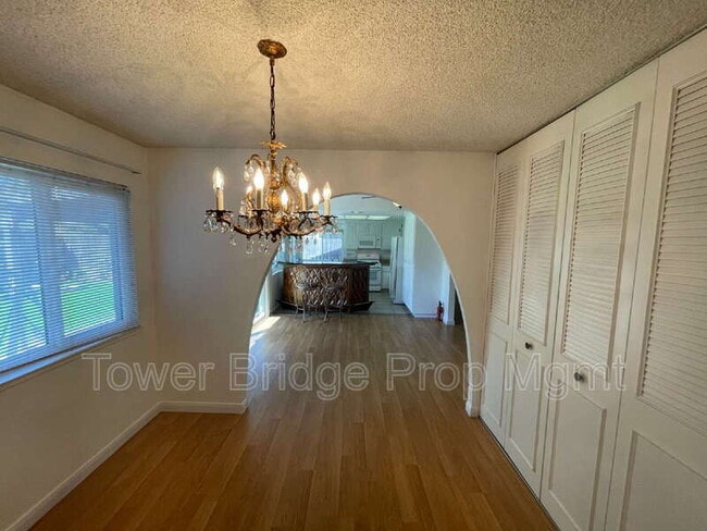 Building Photo - 9400 Appalachian Dr