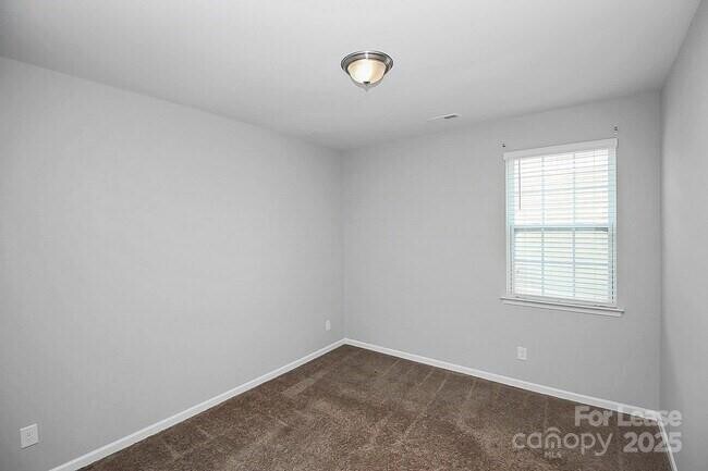 Building Photo - 6828 Pennyroyal Wy