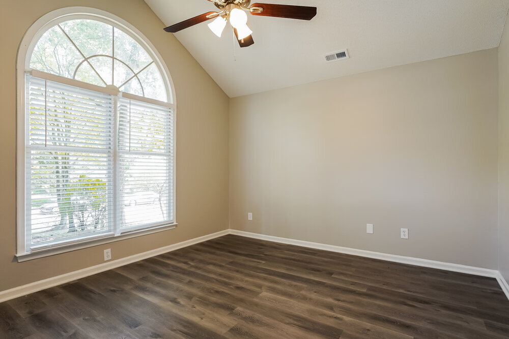 Building Photo - 1011 Laurens Way