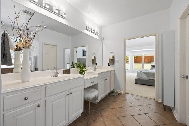 Building Photo - 2809 Rio Mesa Dr