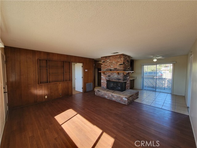 Building Photo - 19136 Outer Hwy 18 N