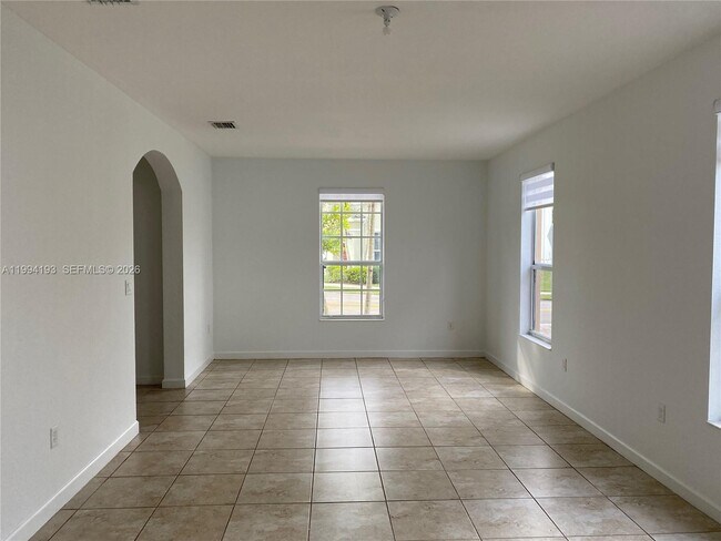 Building Photo - 17001 SW 90th Terrace