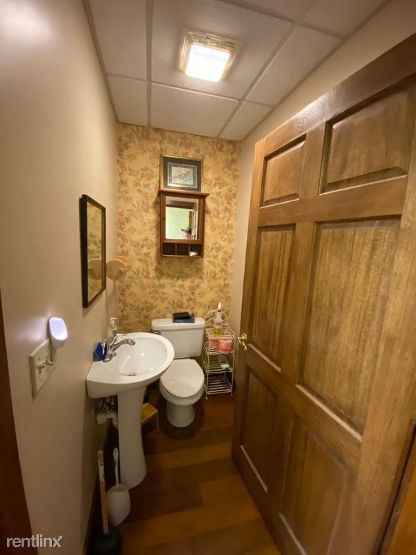 Building Photo - 10 br, 4.5 bath House - 823 Mccallie Ave