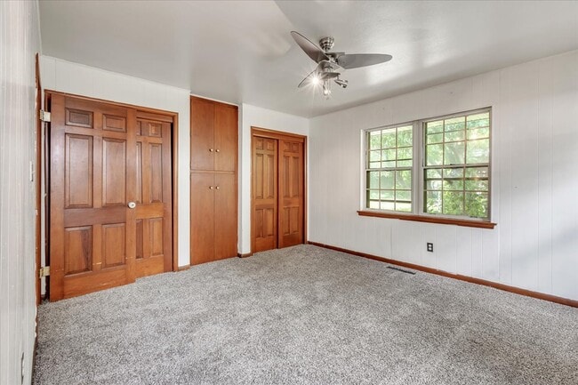 Building Photo - 2037 NW 47th St