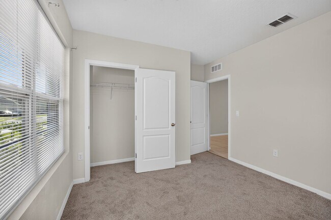 Building Photo - 537 Talisi Lp