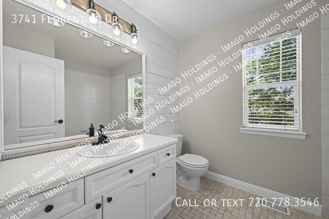 Building Photo - 3741 Florentine Dr