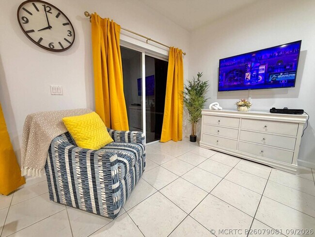 Building Photo - 8000 Carnoustie Pl
