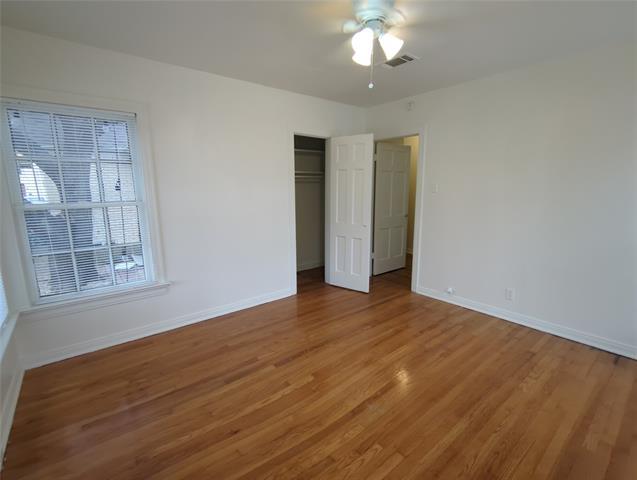 Building Photo - 5457 Longview St
