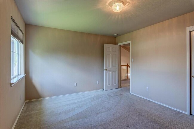 Building Photo - 10816 Pall Mall Dr