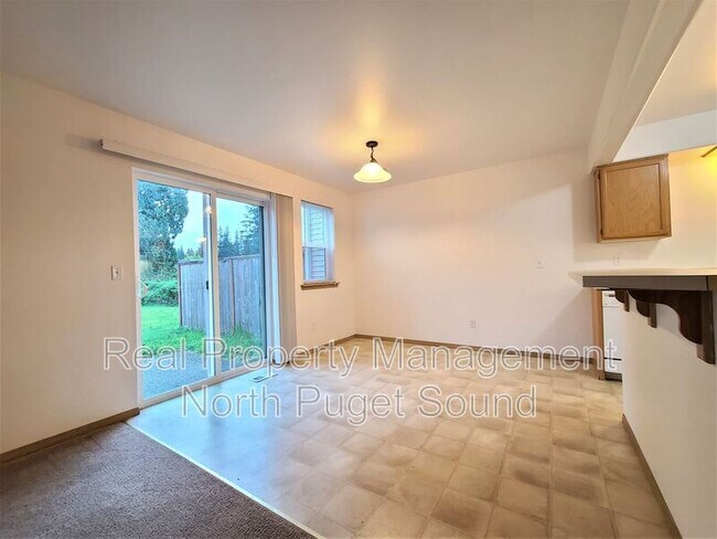 Building Photo - 5328 138th St NE