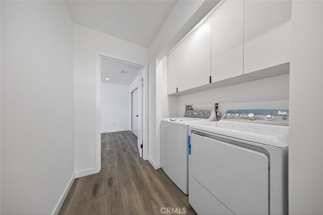 Building Photo - 14827 Dearborn St