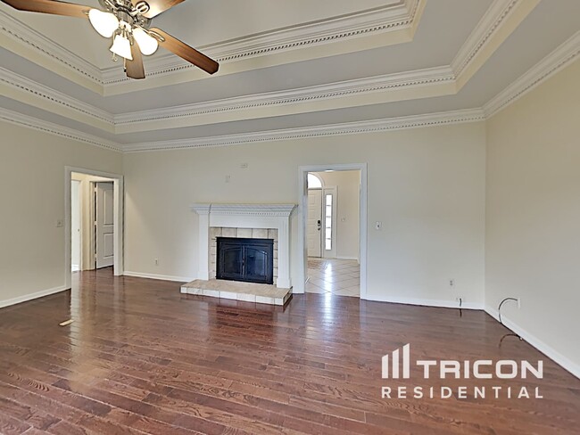 Building Photo - 1818 Brighton Dr