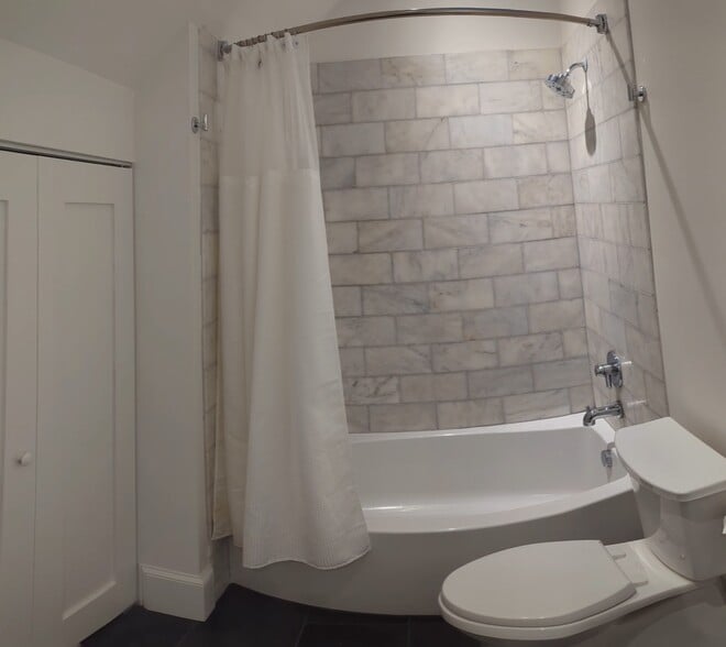 Marble shower with tub - 830 Myrtle St NE