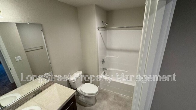 Building Photo - 5387 NW Torchcrest Pl