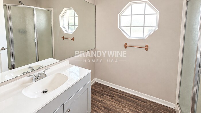Building Photo - 16030 Lanesboro Ct