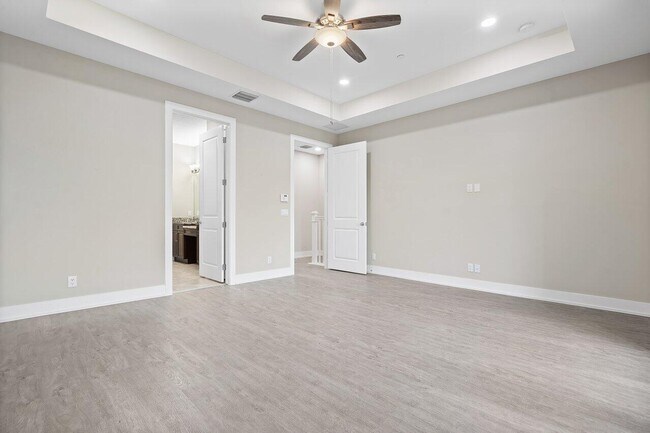 Building Photo - 7114 Edison Pl