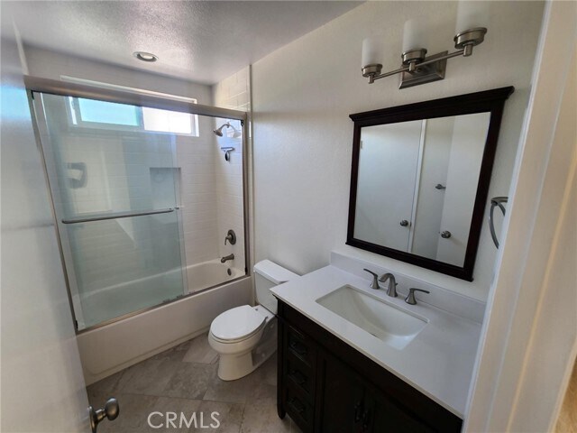 Building Photo - 5641 Tilburg Dr