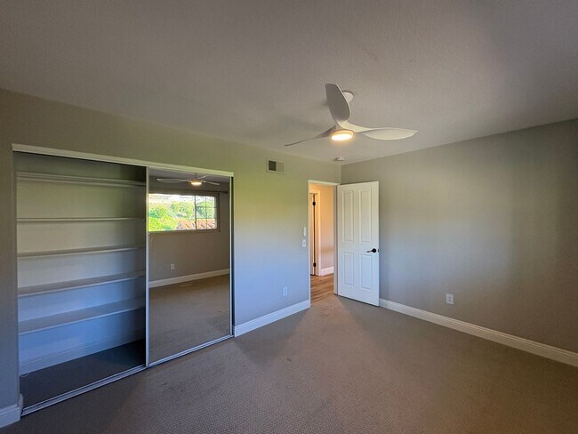 Building Photo - Beautiful 4B/3BA Home in Encinitas!