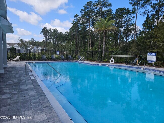 Building Photo - 10330 Alder Creek Ln