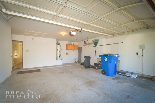 Building Photo - 19723 Glenfinch Ln