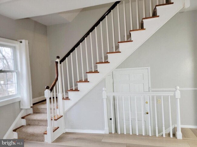 Building Photo - 3408 Gunston Rd