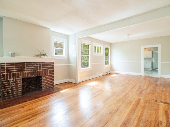 Building Photo - 1521 Graymont Ave W