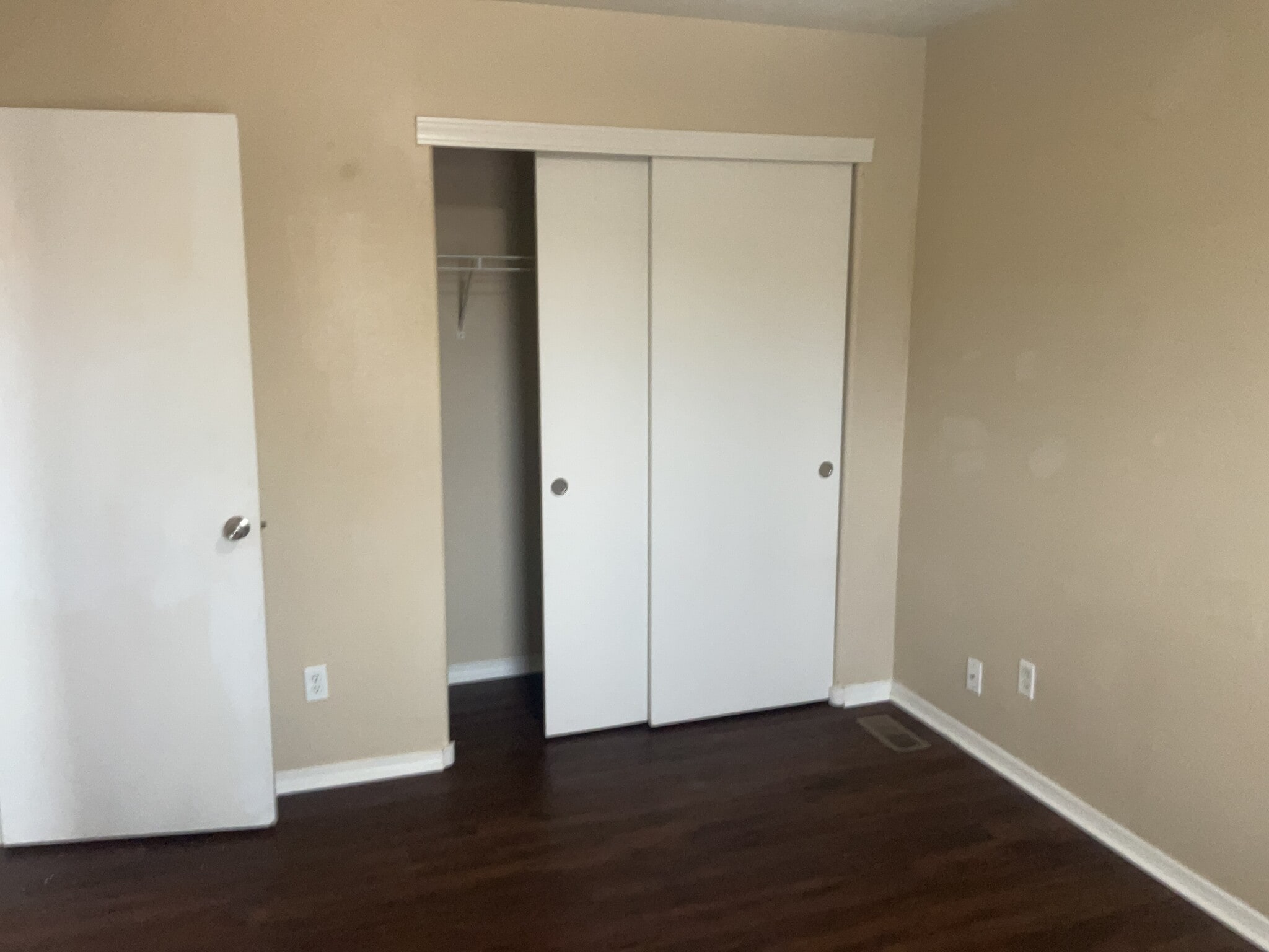 Building Photo - 5205 Caprock Dr NE