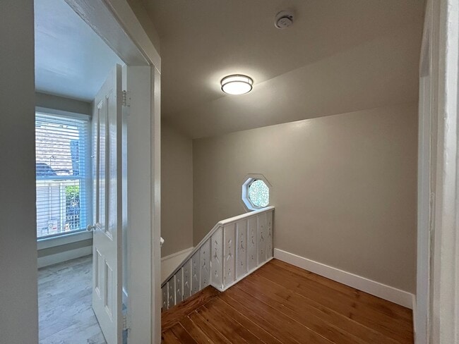 Building Photo - Vintage Aesthetic Meets Modern Glow-Up! Your Next Home Is Here!