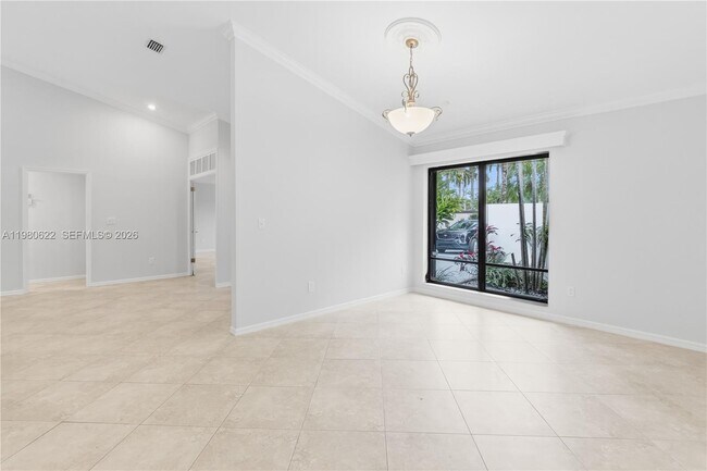 Building Photo - 11028 SW 77th Ct Cir