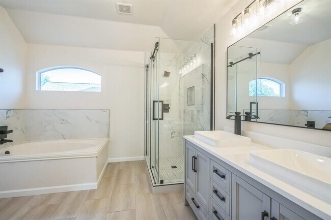 Building Photo - 3604 Bratton Heights Dr