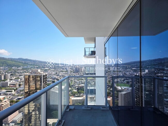 Building Photo - The Park on Keeaumoku #4200R | Honolulu, HI