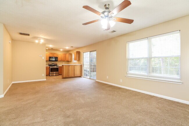 Building Photo - 1130 Eatonton Way
