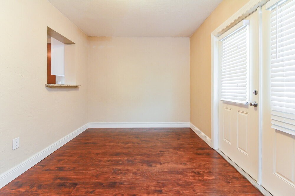 Building Photo - 246 Las Palmas St