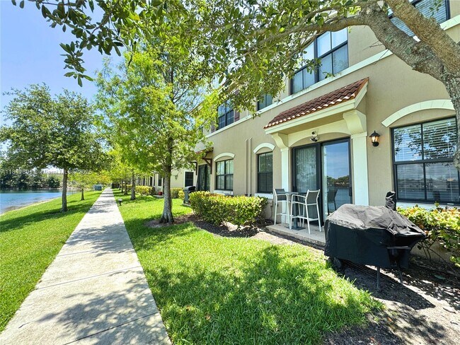 Building Photo - 1071 NW 33rd Manor