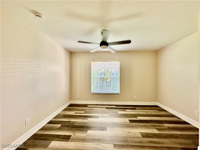 Building Photo - 2048 Painted Palm Dr