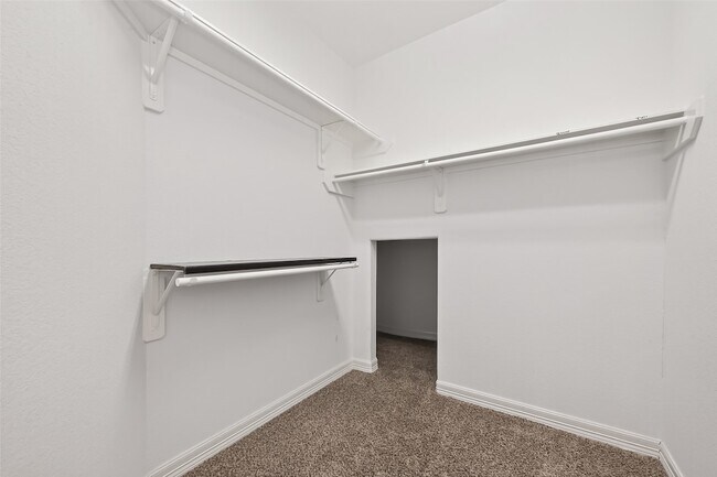 Building Photo - 21103 Falcon Creek Ct