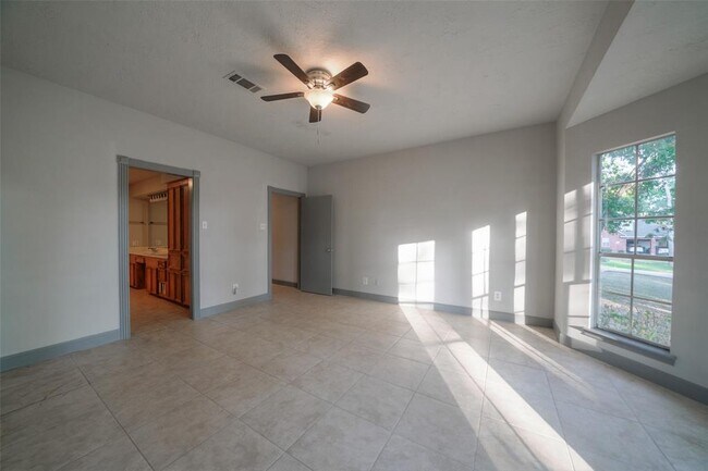 Building Photo - 31 Palmetto Pl
