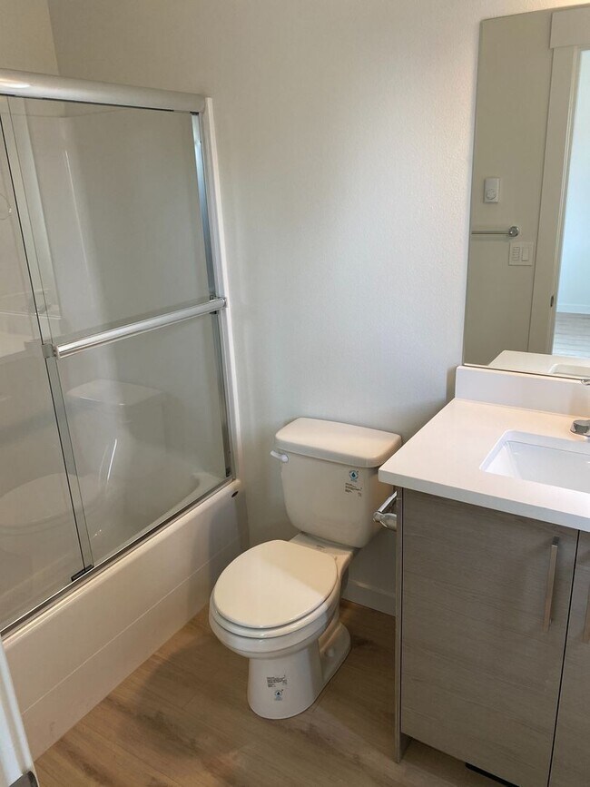 Building Photo - 99- 198 SW Maricopa Dr