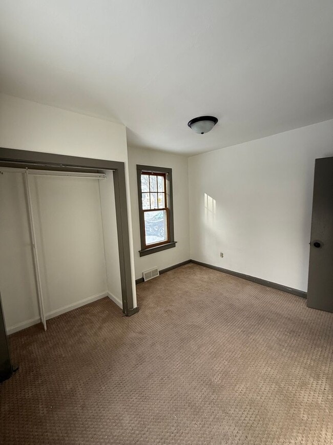 Building Photo - Charming Downtown Middleton Gem on Hubbard Ave