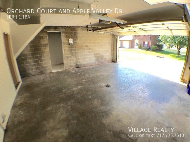 Building Photo - 214 Orchard Ct