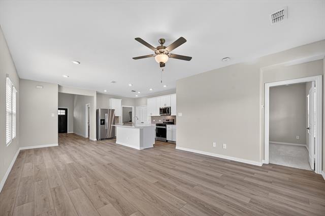 Building Photo - 1402 Bridgestone Dr
