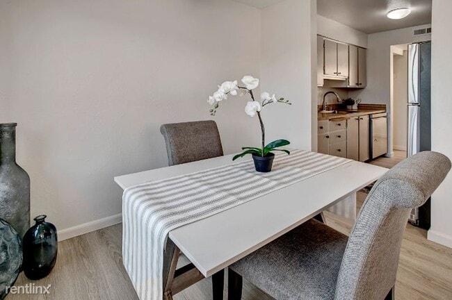 Building Photo - 14510 124th Ave NE