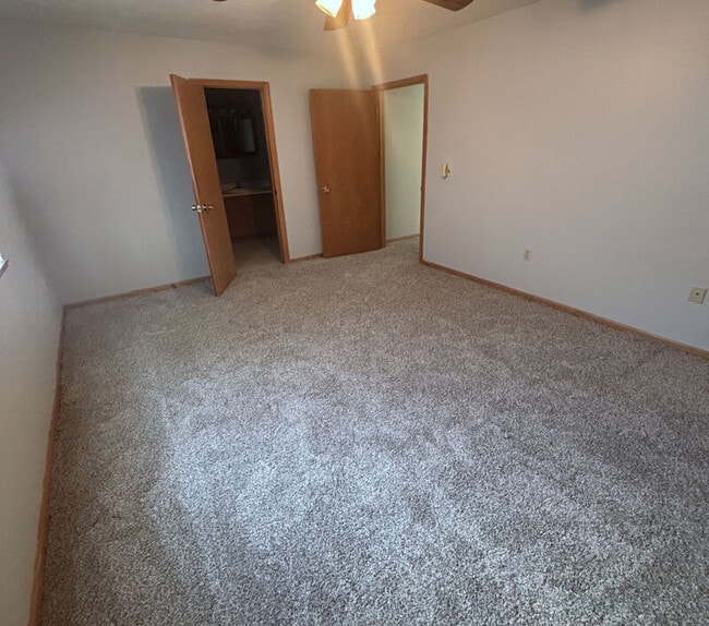 Building Photo - 329 NW 23rd St