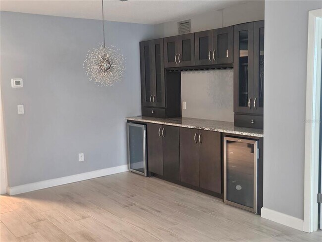 Building Photo - 5220 Brittany Dr S