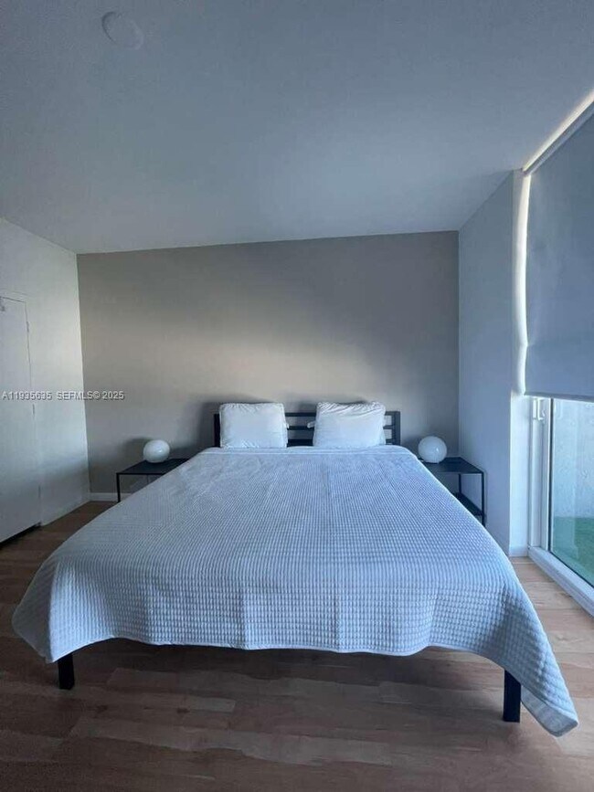 Building Photo - 244 Biscayne Blvd