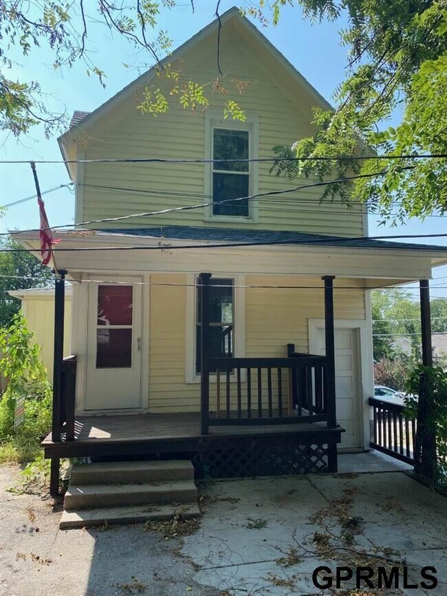 Building Photo - 4170 Cass St