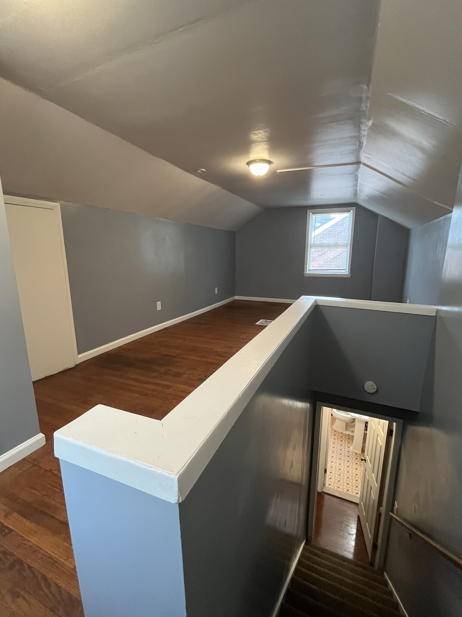 Bedroom 3 - 9636 Marlowe St