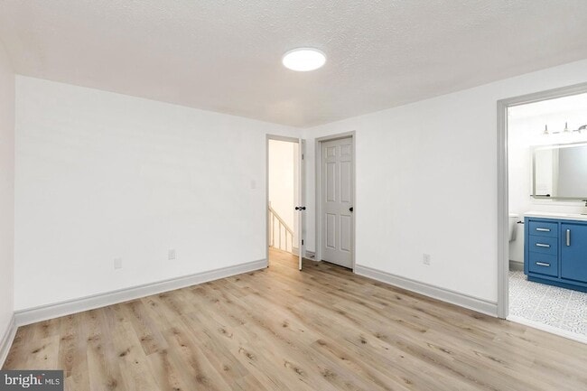 Building Photo - 17409 Founders Mill Dr